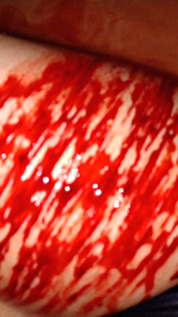 _DumbD0G's tweet photo. Washing away my REALISTIC SFX MAKEUP ENHANCED BY AI IT'S AI GENERATED NOT REAL FAKE FAKE FAKE does this do anything. At all. Am I doing this right. I crunched the quality to take precautions https://t.co/gpcK7M0jx7