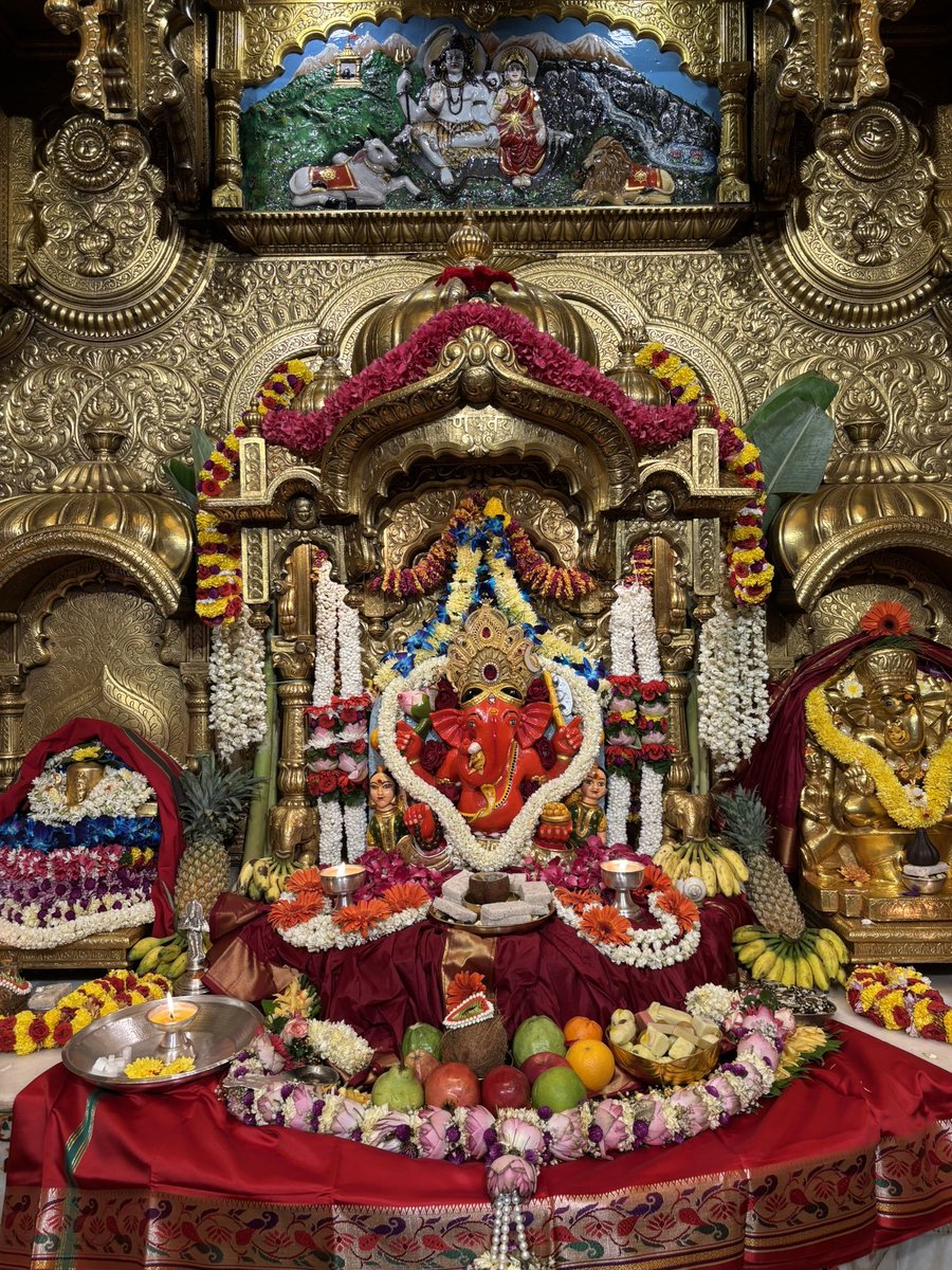 Rohit_3010's tweet photo. गणपती  बाप्पा मोरया 🌺मंगलमूर्ती मोरया https://t.co/5TeV4RHjT3