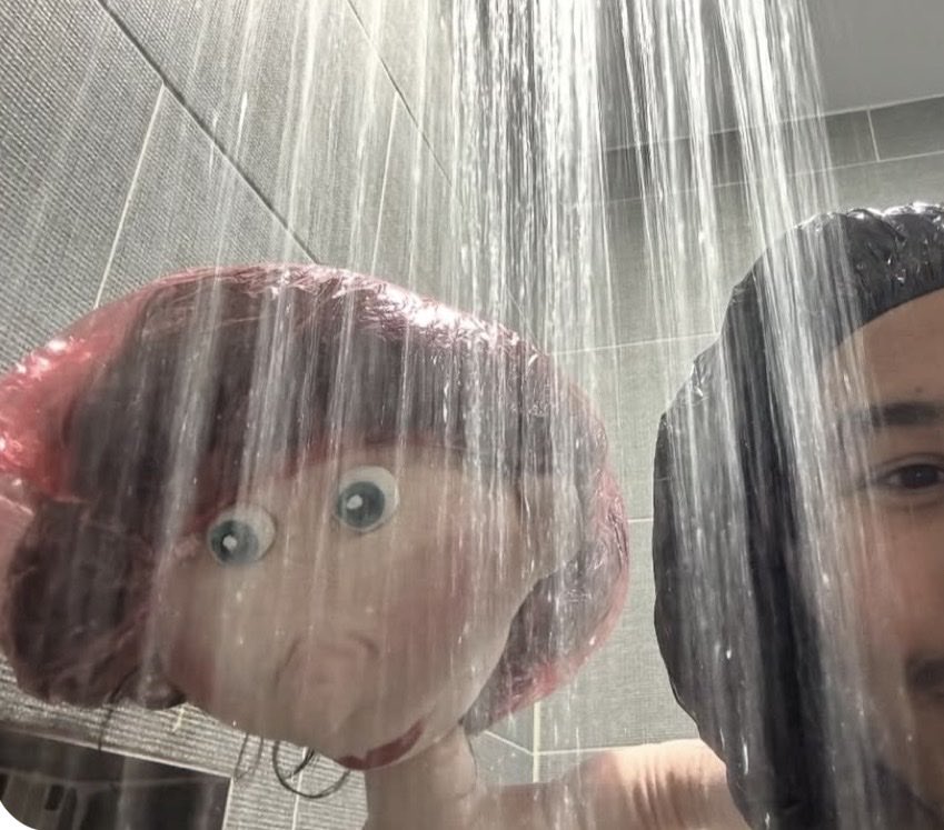 Faeserit's tweet photo. this how it feel to shower in my dorms communal bathroom https://t.co/9TVsZd3UU2