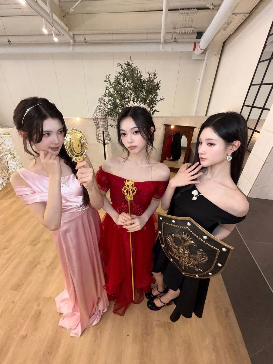 HEARTS2SHINE_'s tweet photo. ℌ𝔢𝔞𝔯𝔱𝔰2ℌ𝔢𝔞𝔯𝔱𝔰 𝔐𝔶𝔱𝔥𝔬𝔩𝔬𝔤𝔶 

사랑의 화살을 받아랏 https://t.co/wjbYZ4erC2