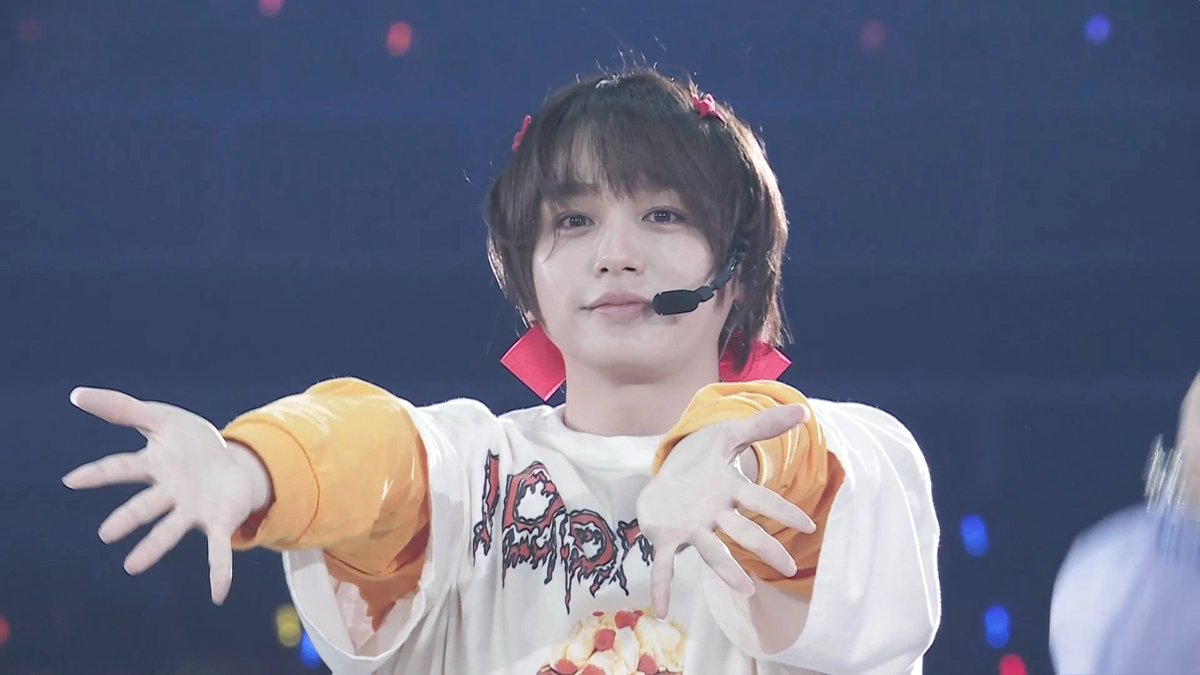arym_hsj0427's tweet photo. ちょっとやっぱこの顔で36歳は無理ある https://t.co/24N39nrMmd
