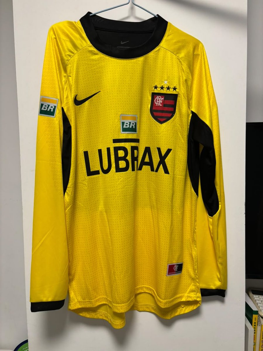 cesarcrfk's tweet photo. Retrôs mangas longas Umbro e Nike https://t.co/567PWzFnlG https://t.co/17FYwN8Mbc