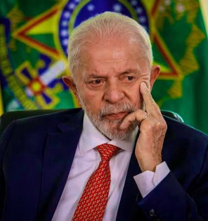 NewsLiberdade's tweet photo. 🚨AGORA - Video do deputado Nikolas Ferreira com crianças pedindo para não votar no Lula bate a marca de 30 milhões de visualizações https://t.co/g8exIOsbeE