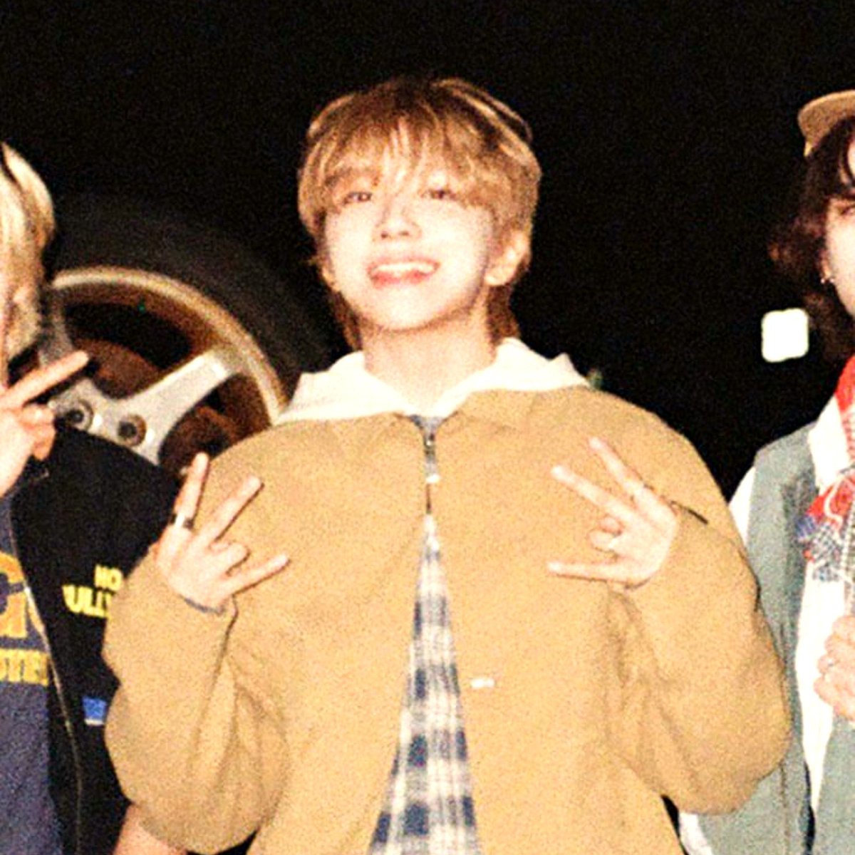 irohaunicornio's tweet photo. ㅤㅤbusco mutis !!
 #anitwt #kpoptwt #stantwt

𝑘pop : bonedo, cortis, txt, &amp;team, lessera, kiiikiii, illit +

ꪀo kpop : adelá, malcom todd, karlee &amp; ariana grand

ᥲni : soul eater, haikyuu, bllk, tokyo revengers, chainsaw man +

ㅤㅤshe/her • 010 • 🇦🇷

rt + ♡ = mutis 4ever https://t.co/yKyljGVakt