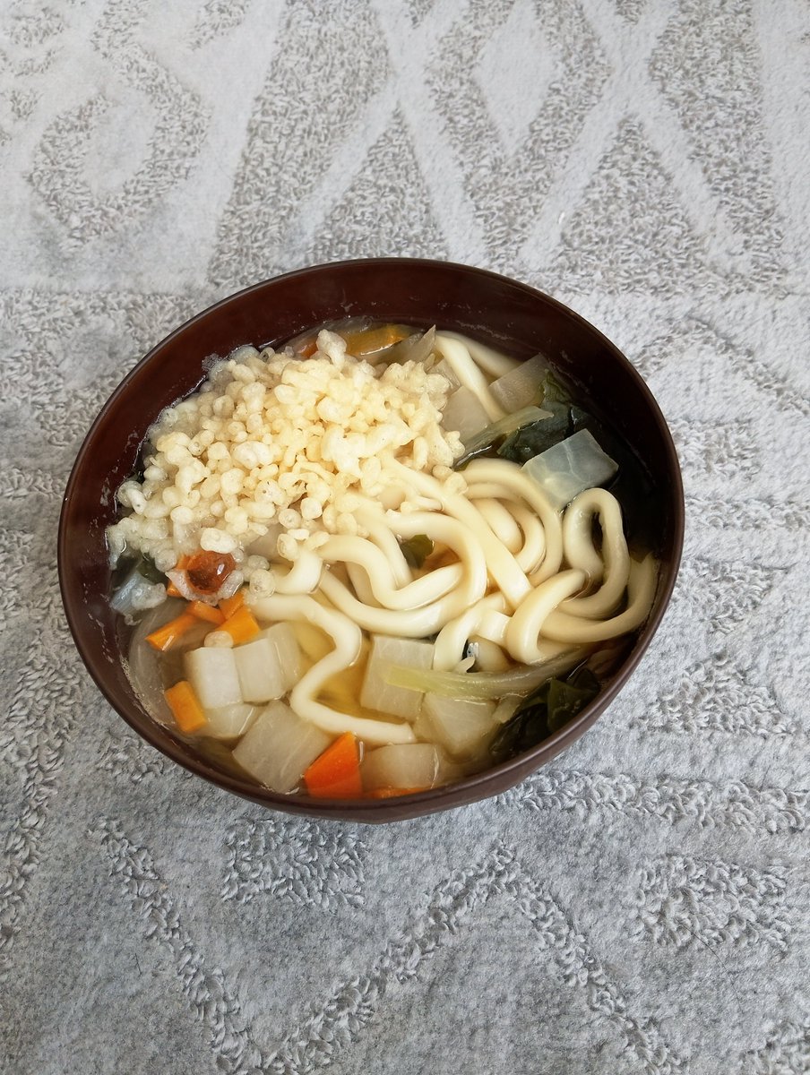 sd65ban79's tweet photo. いつもの　うどん https://t.co/4ZPP3P5bYL