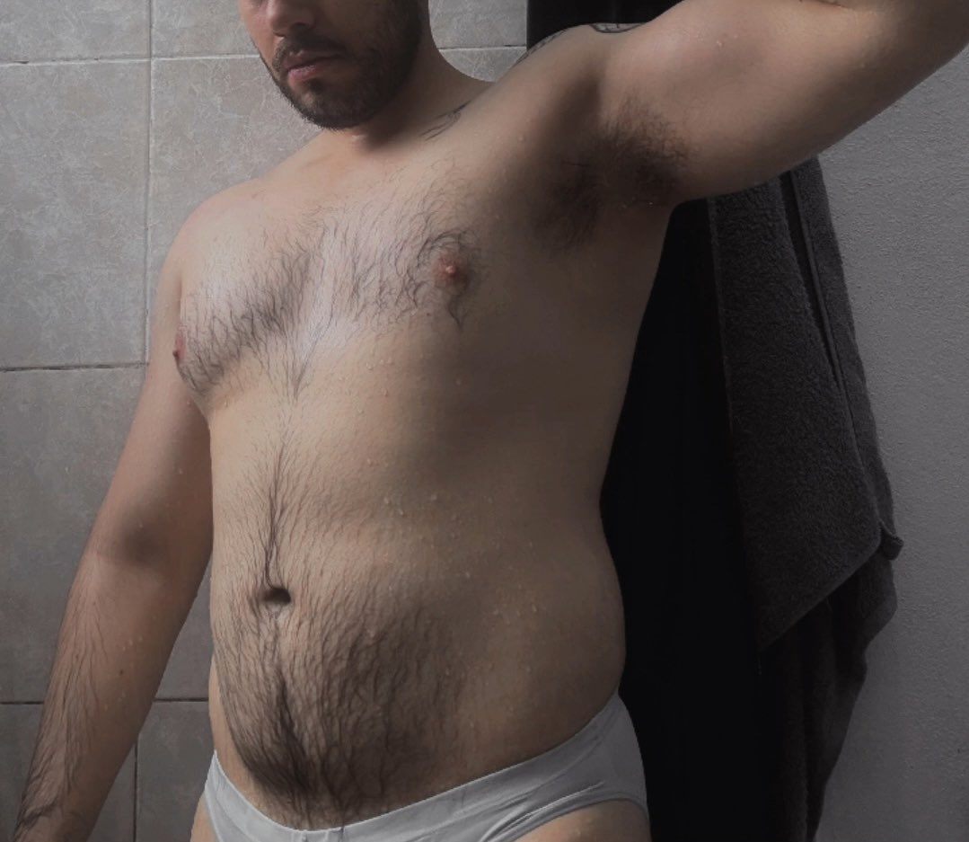 falsegod50362's tweet photo. Tomen sus fotos porque no me quedaré mucho tiempo https://t.co/NupC51kqRX