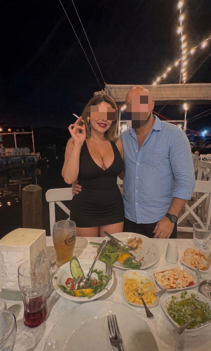 shylamilan's tweet photo. Aşkın gözü kördür derler ya seninki ne
#gavat #bigcock #bull #hotwife 
#swingerçift #cumtributeِs https://t.co/K3kDPmC3yt