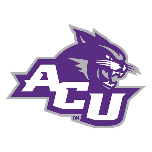 BobbyPennon's tweet photo. God is good! Thank you to @GodsWarrior615 and @TheSamMasonJr for blessing me with my 1st D1 offer to Abilene Christian University! Can’t wait to get back on campus 💜🤍 #GoWildcats 
@YellowjacketsFB @JakeCorbin @CoachBradClark @1COACH_CARTER @TrePorter5 @TheShaqMiller @D2RTraining @CoachMikeMaples @RecruitingCHS