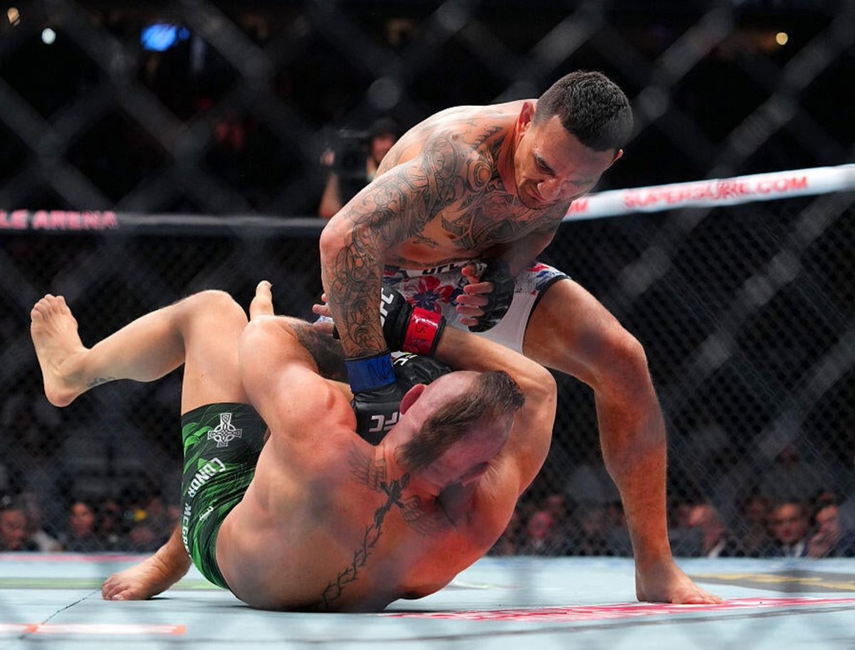SkorpionMMA's tweet photo. Tenho um pressentimento ruim sobre o futuro do Max Holloway, ele está em um declínio completo e a maioria ainda não percebeu isso

Eu não acho que ele vença a próxima luta (exceto se for contra o Mcgregor) https://t.co/HBRdFybWVM
