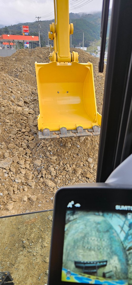 ritecritec's tweet photo. 新車の重機は気持ちはイイが
クセが無いから乗りにくい😅
変なクセついてるよりはイイか🤣
Hour5.2時間 https://t.co/y2Hk5Kw02p