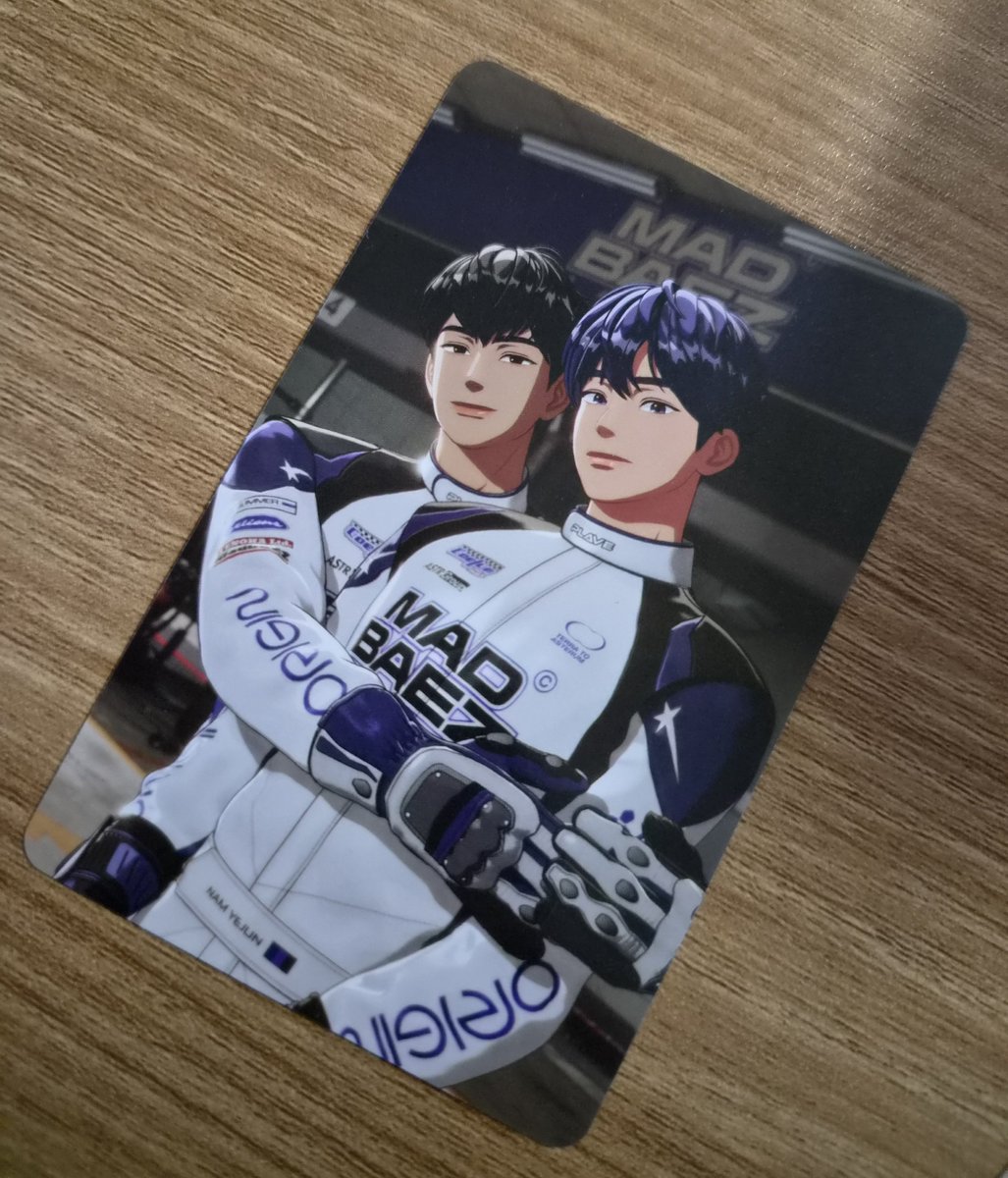 gyam_catdol's tweet photo. 애들아 떴다.... https://t.co/ewDjsON8F3