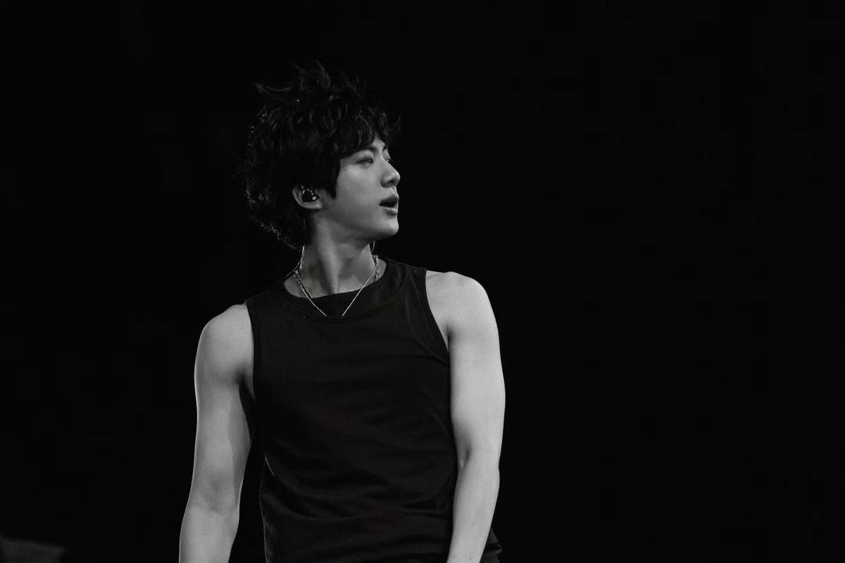 nightstar1201's tweet photo. [Jin instagram] 261013 
🐹💪
#JIN #방탄소년단진 #JinxPeru @BTS_twt https://t.co/QfbYlqif2L