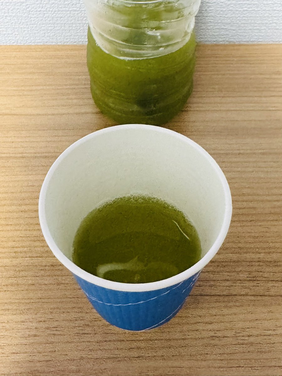Lovely_Kazukun's tweet photo. 五明茶の味のレポをしてほしいというDMを頂いたのでレポです🍵

500mlの水にティーパックを1つ入れて
12時間程冷蔵庫で冷やしました

お茶の甘みと茶葉の風味が広がって
爽やかで苦味もないので飲みやすく
美味しいです🥰

良かったら参考にしてください☺️

#五明茶
#なにわ男子
#なにわ男子_ND5 https://t.co/SiKIYwNs6p