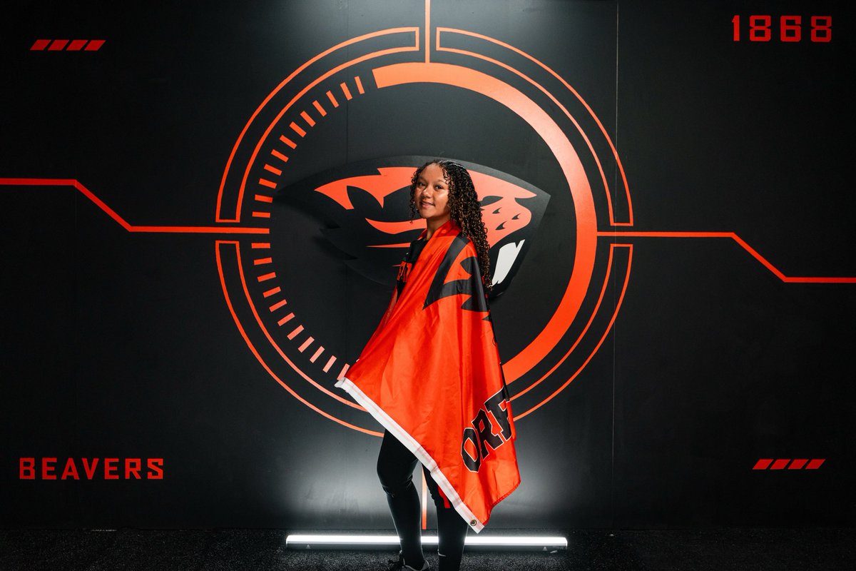 M_Gradney2027's tweet photo. GO BEAVS! 🦫🧡🖤 #COMMITTED 

Im so excited to announce my commitment to continue my academic and athletic career at Oregon State University! 

First, I want to thank God for guiding me through this process and showing me that everything happens according to His plan. 

To my family, thank you for your endless love, support, and sacrifices. I truly wouldn’t be where I am today without you!

To all the coaches and trainers who have been part of my softball journey, thank you for your time and guidance. Each of you has played a role in shaping me into the player and person I am today.

Finally, I want to thank Coach Berg, Coach Leyba, Coach Garcia and Coach Scott for believing in me and welcoming me into the Beaver family! 🧡🖤 I’m beyond grateful for this incredible opportunity and so excited for what’s ahead! Go Beavs! 🦫 #Pac12 @BeaverSoftball 

@lauraberg44 @CoachELeyba @CoachDomGarcia @Morgan_Scott023 

@Cal_Nuggets @DiamondAddicts @ExtraInningSB @Coach_MartyBall 
@westcoastpreps_ @LineDsoftball @THEWOWSB @CalHiSports @49erscalhi