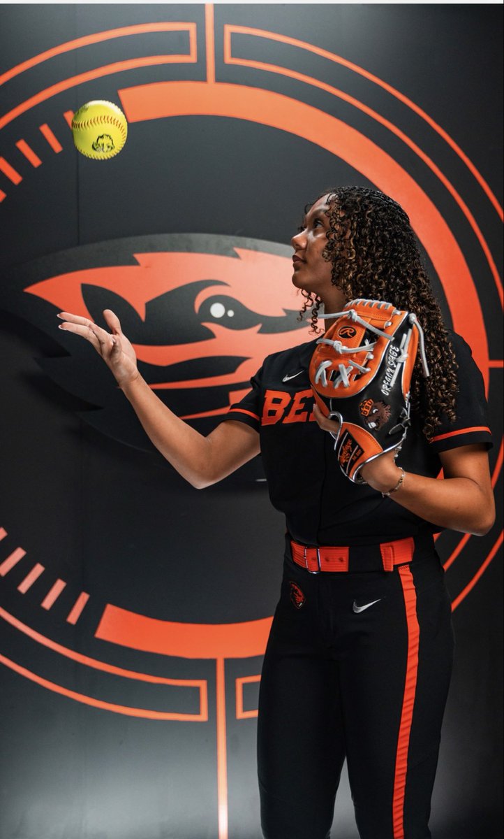 M_Gradney2027's tweet photo. GO BEAVS! 🦫🧡🖤 #COMMITTED 

Im so excited to announce my commitment to continue my academic and athletic career at Oregon State University! 

First, I want to thank God for guiding me through this process and showing me that everything happens according to His plan. 

To my family, thank you for your endless love, support, and sacrifices. I truly wouldn’t be where I am today without you!

To all the coaches and trainers who have been part of my softball journey, thank you for your time and guidance. Each of you has played a role in shaping me into the player and person I am today.

Finally, I want to thank Coach Berg, Coach Leyba, Coach Garcia and Coach Scott for believing in me and welcoming me into the Beaver family! 🧡🖤 I’m beyond grateful for this incredible opportunity and so excited for what’s ahead! Go Beavs! 🦫 #Pac12 @BeaverSoftball 

@lauraberg44 @CoachELeyba @CoachDomGarcia @Morgan_Scott023 

@Cal_Nuggets @DiamondAddicts @ExtraInningSB @Coach_MartyBall 
@westcoastpreps_ @LineDsoftball @THEWOWSB @CalHiSports @49erscalhi