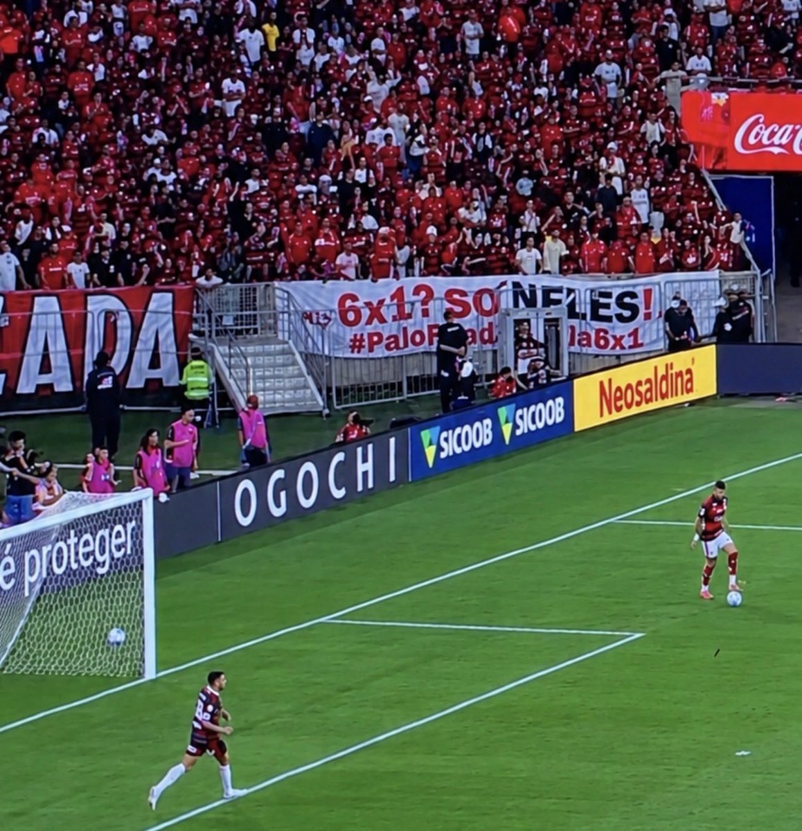 AffonsoThomaz's tweet photo. @PrincipeBandei1 Flamengo é do povo
O povo está com Lula https://t.co/iukbndeq89
