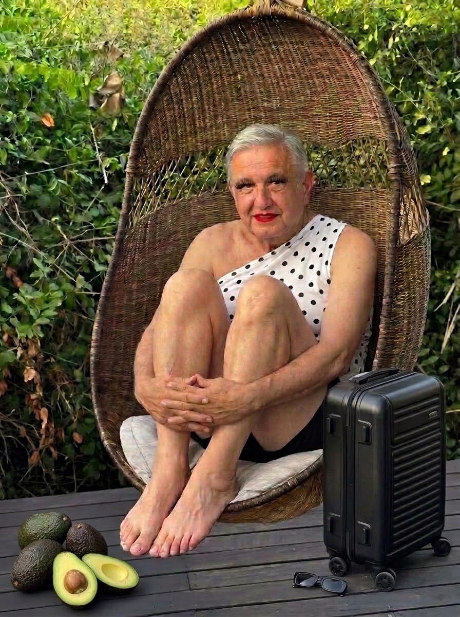 chavaalcantara's tweet photo. Cada día nos dan mucho material los morenistas de mierda, y no da tiempo de hacer tantos memes. Por eso va este 3 en 1. 
#TriplePlay 
😂😅😂😅😂😅😂😅😂😅😂😅 https://t.co/CkzyeTuUsi