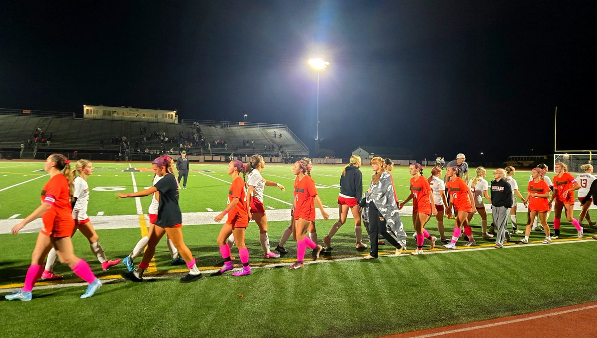 BillBeckner's tweet photo. Girls soccer

Yough 4, Southmoreland 0

FINAL

@SHSAthletics4U @YoughAthletics @TribLiveHSSN https://t.co/QcZjB7VBUH