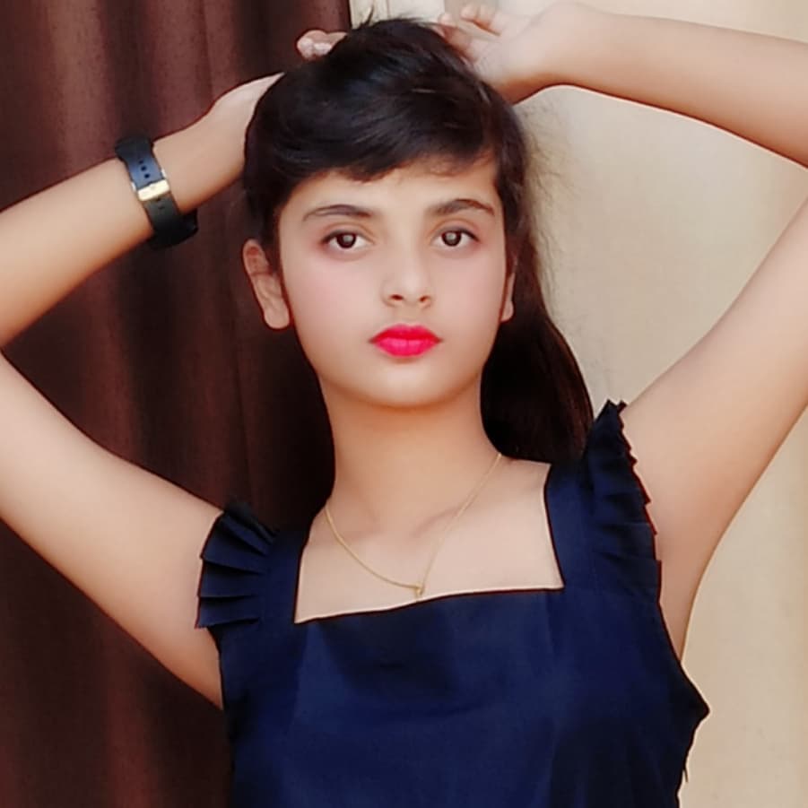EstefanyOstos's tweet photo. Aishwarya Tiwari: model, posing, modeling, and daily Instagram moments. https://t.co/Vy21X1To3Z