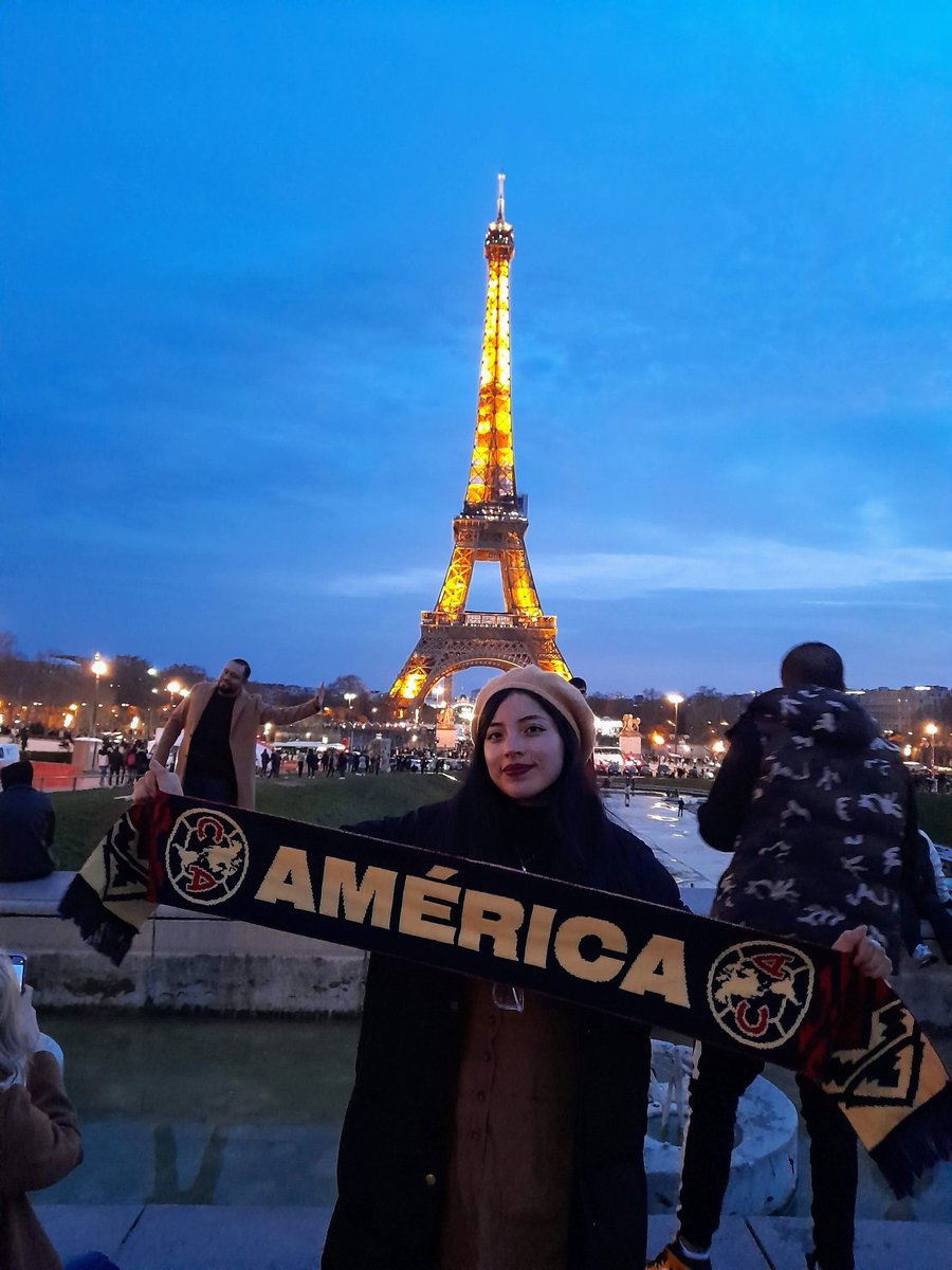 DannyHalley99's tweet photo. #110AñosDeAmérica y nadie nunca te ha amado tanto como yo.

Hasta mi último latido @ClubAmerica 💛 🦅 https://t.co/CssPGg1PfA