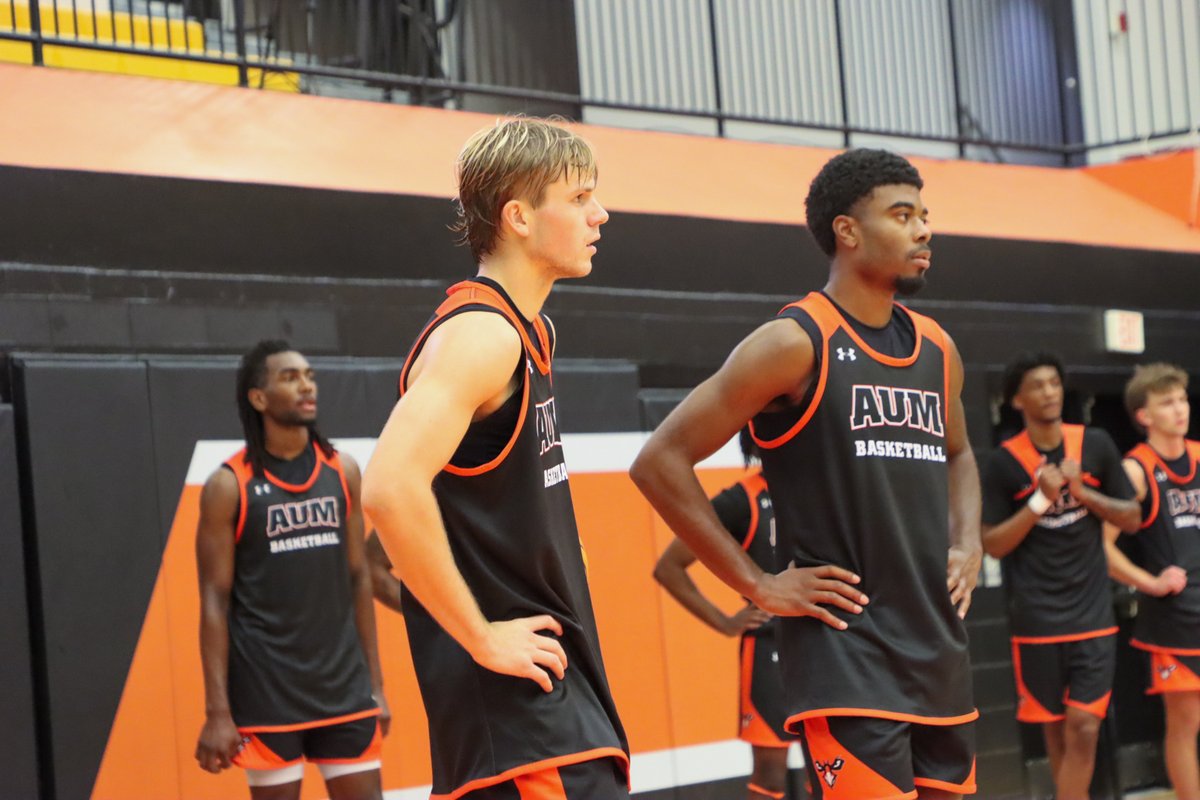 AUMWarhawksMBB's tweet photo. Back to business.

#WeAreAUM https://t.co/nTcuvSW9nA