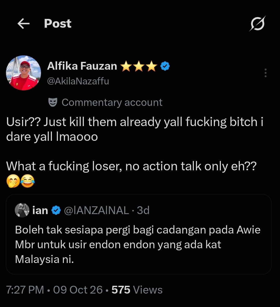 hansdavidian's tweet photo. Fika, yang tinggal di tanah Jawa, nantangin warga Malaysia buat ngebunuhin warga Indonesia yang tinggal atau kerja di sana karena dia beranggapan orang2 Malaysia ga akan berani. https://t.co/fcX6GkOUYy