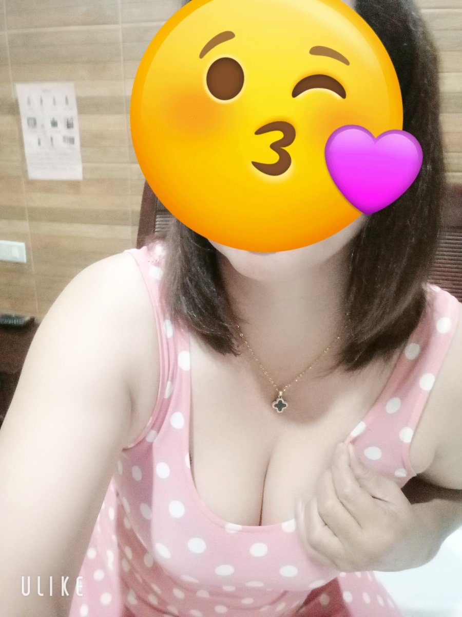 AndreaAugulsuf's tweet photo. 🍒ลองใช้ครีมตัวนี้มาสักพักแล้ว
ชอบตรงที่เนื้อครีมเกลี่ยง่ายไม่รู้สึกหนักผิวแต่งหน้าต่อได้สบาย🌸🦋
ชอบตรงรู้สึกว่าผิวดูเรียบเนียนดูสดใสขึ้น🌷🌷🌷🌸🌸

☎️พร้อมไลนฺ์0956712142
#ศรีราชา.#อ่าวอุดม
#แหลมฉบัง
#เครือสหพัฒน์
#สวนเสือ
#บางพระ
#ไร่กล้วย
#หนองยายบู่
ฝากกด♥️รีทวิตติดตาม https://t.co/rAFj8KDH5n