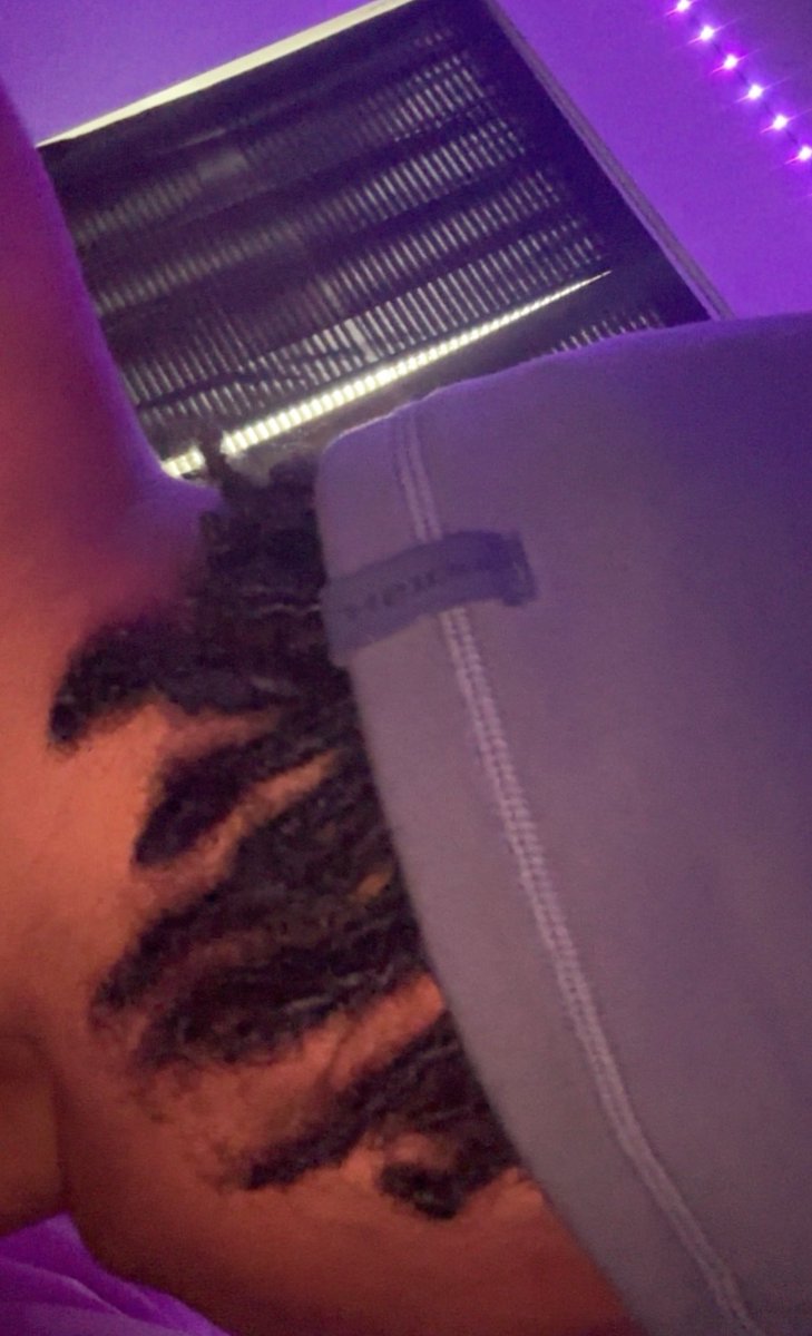 400binhavin's tweet photo. i love my dreads sm https://t.co/k6HPSsSney