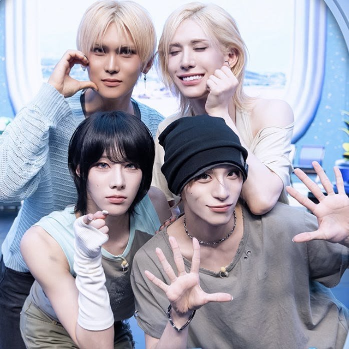 Nomik8736's tweet photo. I vote #XLOV for #2026MAMAVOTE   Please guys let's vote for xlov https://t.co/GWYMWa507W