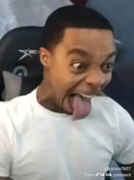 ewatchris's tweet photo. @biasanyaridhwan @godmitzu Me when I got the notification: https://t.co/Oqikukjn2x