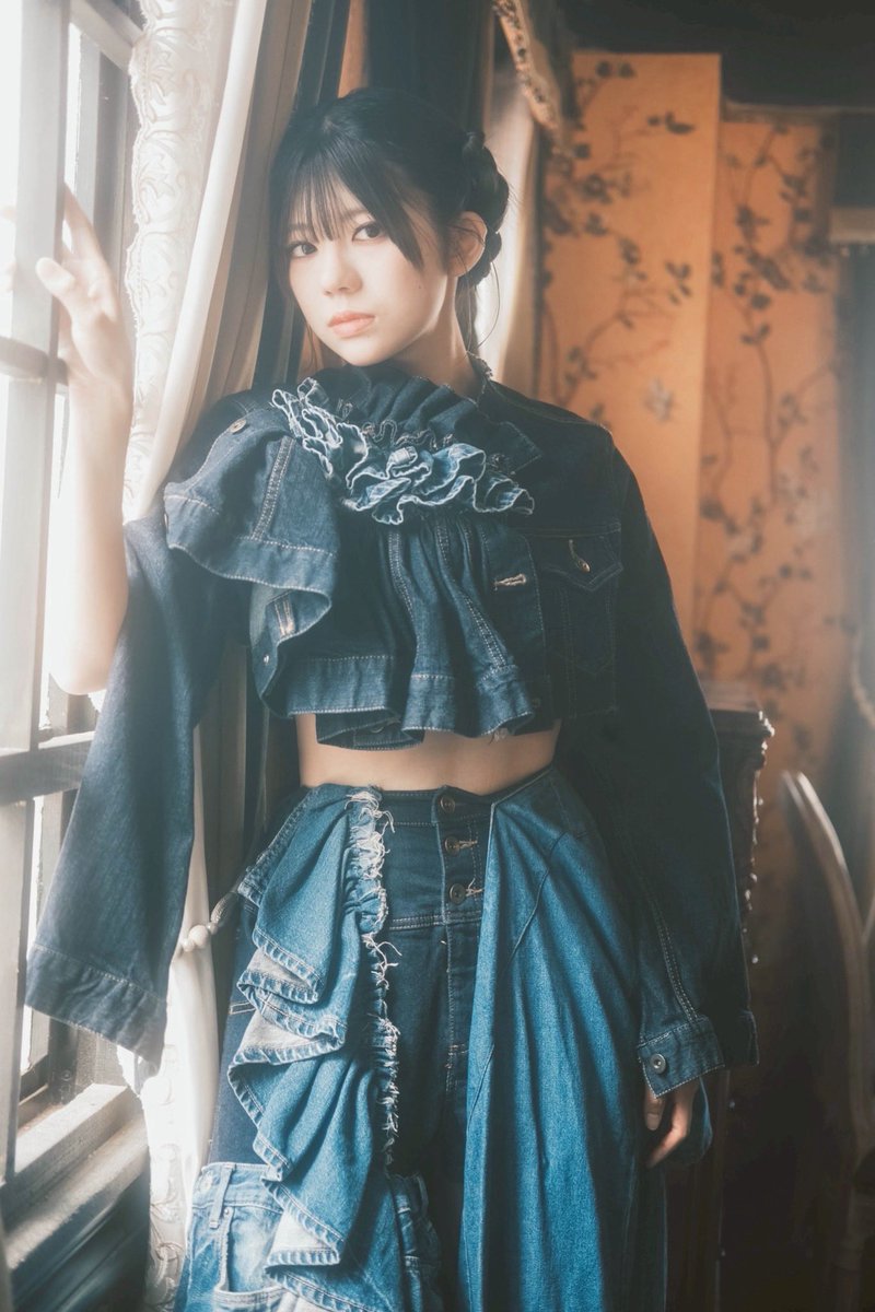 HKT48_ayn141's tweet photo. 本日13日までIDOL FILE創刊12周年記念の写真展が開催されています♡

私も掲載していただいているのでぜひこの機会に見てくださると嬉しいです✨

 #IDOLFILE https://t.co/YktyuBYc3A