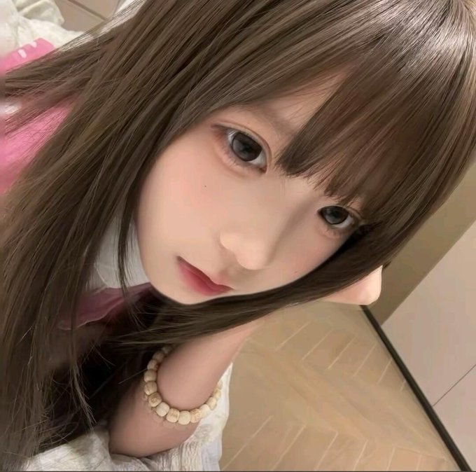 CTMshuijun's tweet photo. 有谁要来锐评我19岁的福嘛🥺                                                

心情不好来X发泄了   

真没有🚪  流言22，本人，本人真的给呀 https://t.co/WvkoWu3r9e