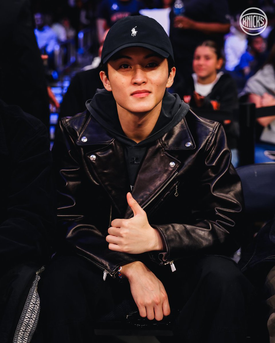 nyknicks's tweet photo. welcome to the garden, mark lee 👋 https://t.co/DlhOUoRkid