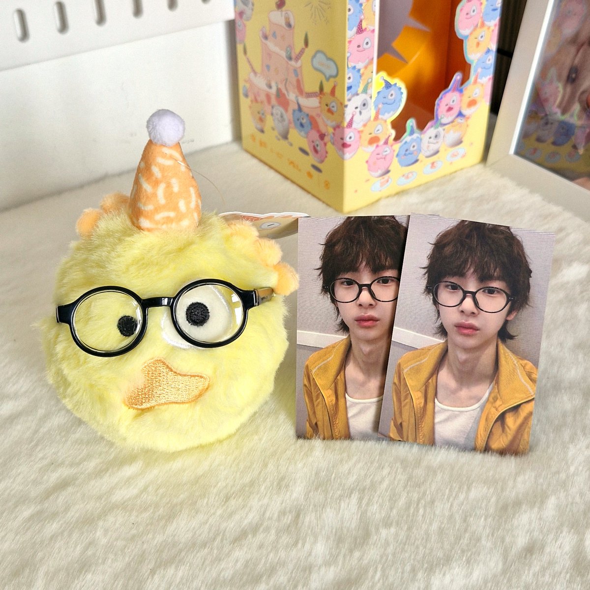 cittenl's tweet photo. NO DIFFERENCE😭😭😭 https://t.co/YlosnPyEzb