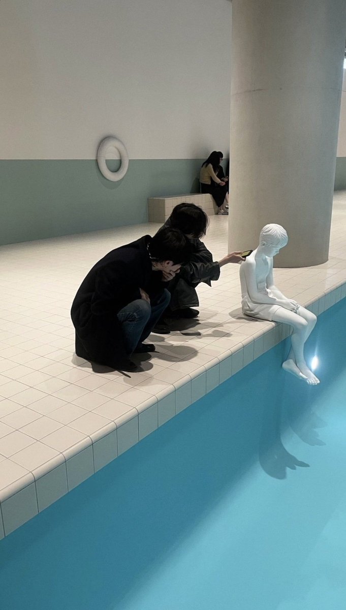 LoveAtHaem's tweet photo. #상리오즈 

2년전 오늘, 전시회 나들이 🦁🐰 https://t.co/LHfLFiCeqk