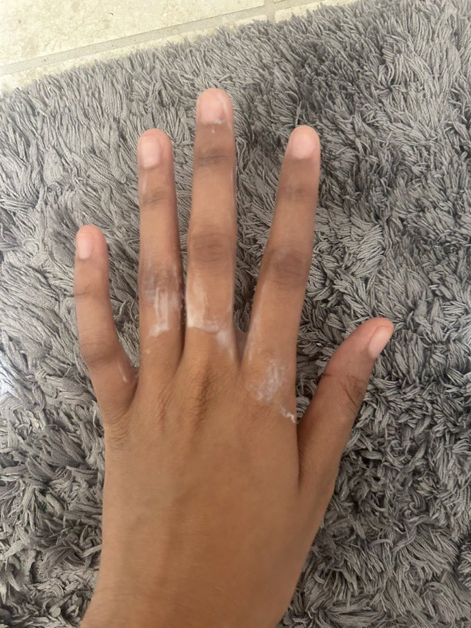 jtvmh8's tweet photo. Just creamed all over my fingers 🥵🔥 #buyingcontent𝗠𝗘𝗦𝗦𝗔𝗚𝗘 https://t.co/e1Oi7fvhil