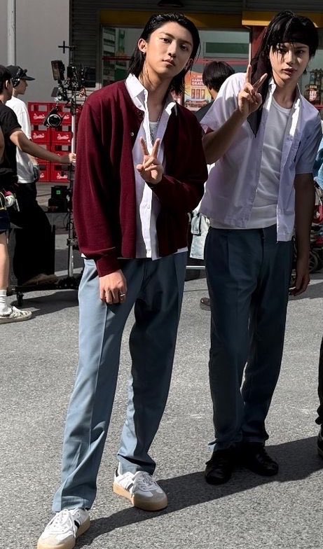 goryullaz's tweet photo. celananya PENSIIL 🤣🤣 https://t.co/w8iBUL3AZr