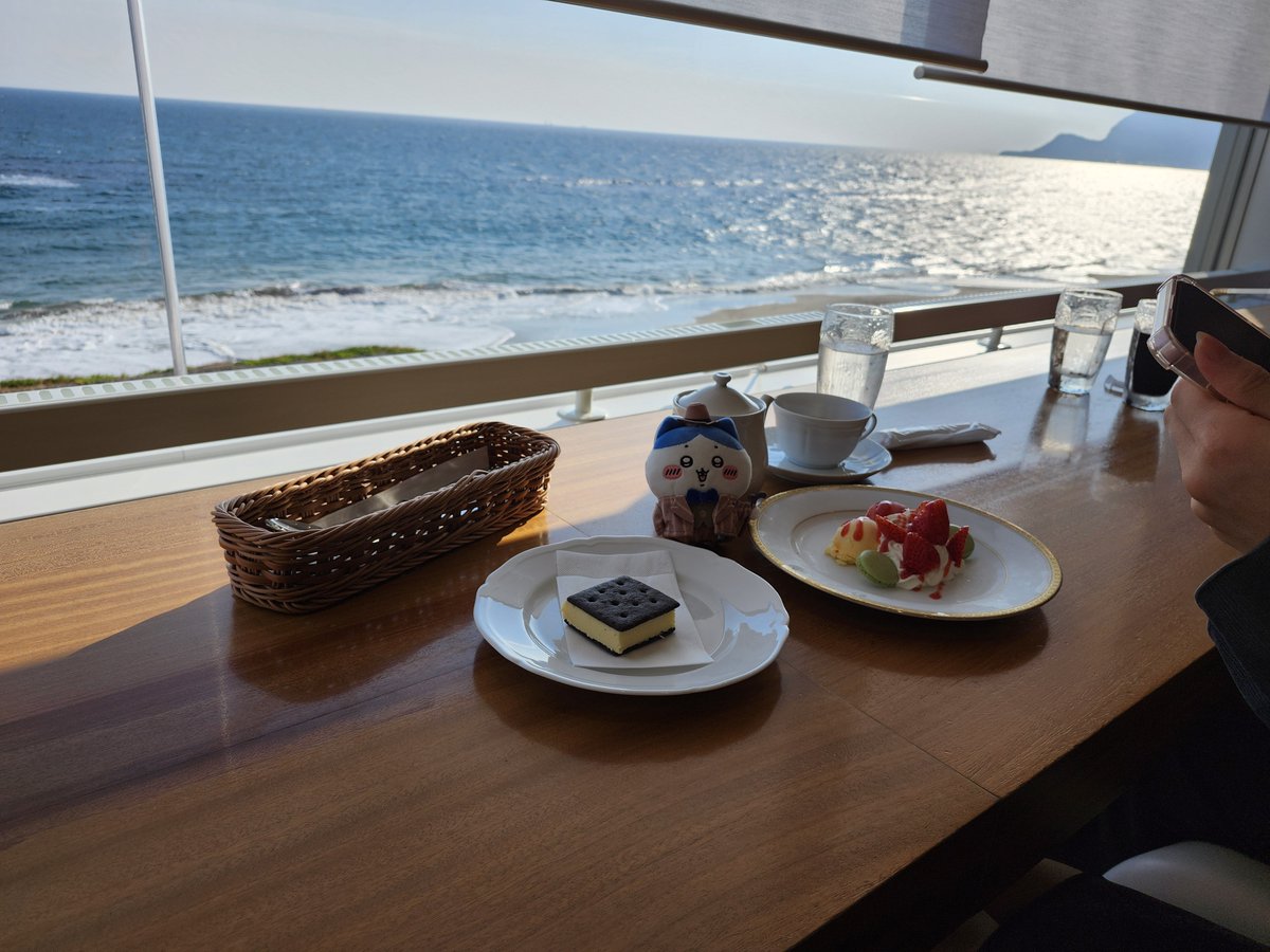bodgeski628's tweet photo. やりきったぜ
明日からダイエット(ｼﾀｺﾄﾅｲ https://t.co/0CKn5CI30T