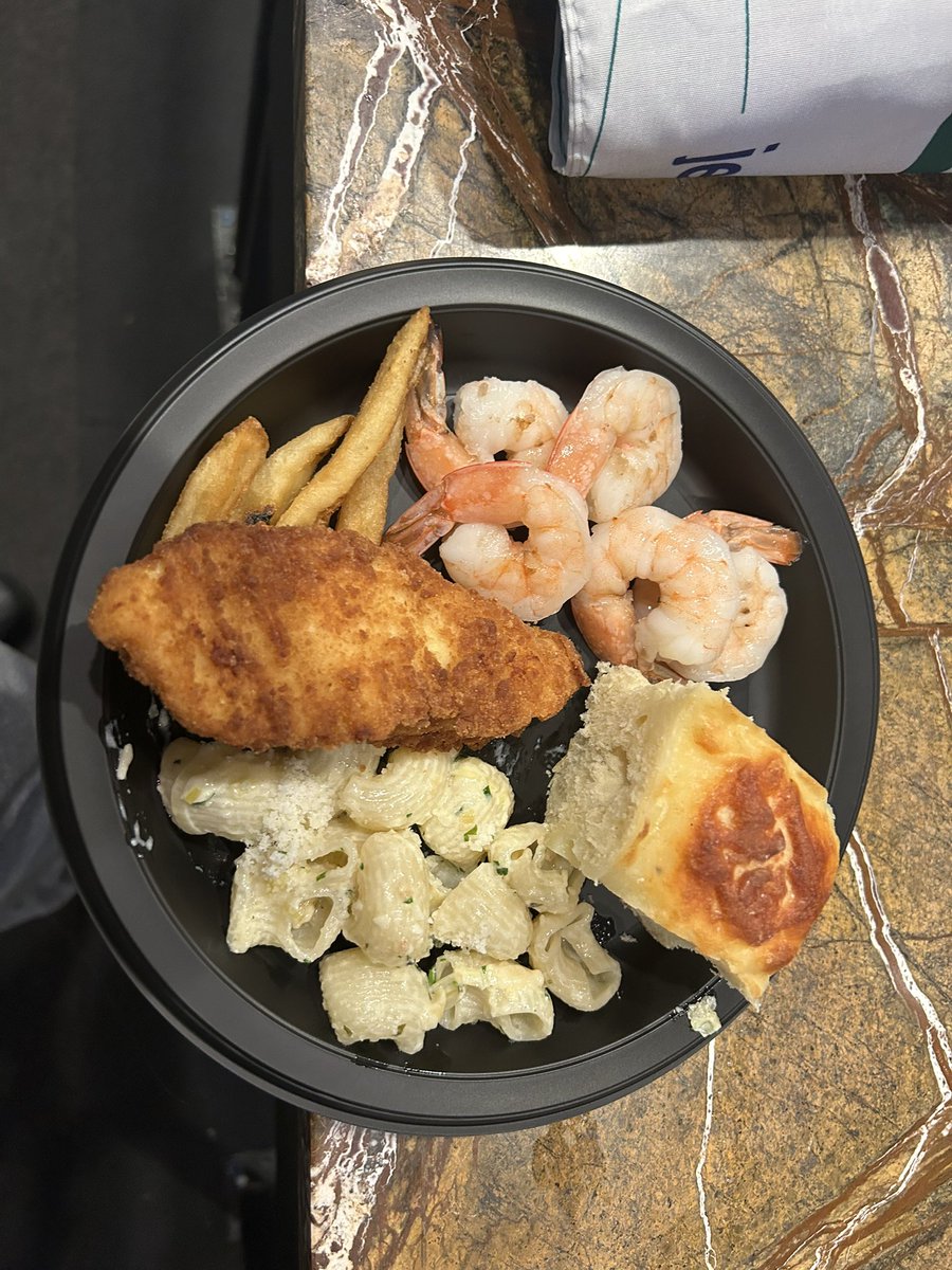 JUPITERINSTARS's tweet photo. #jupieats from yesterday 😚 https://t.co/jXchgd5pRy