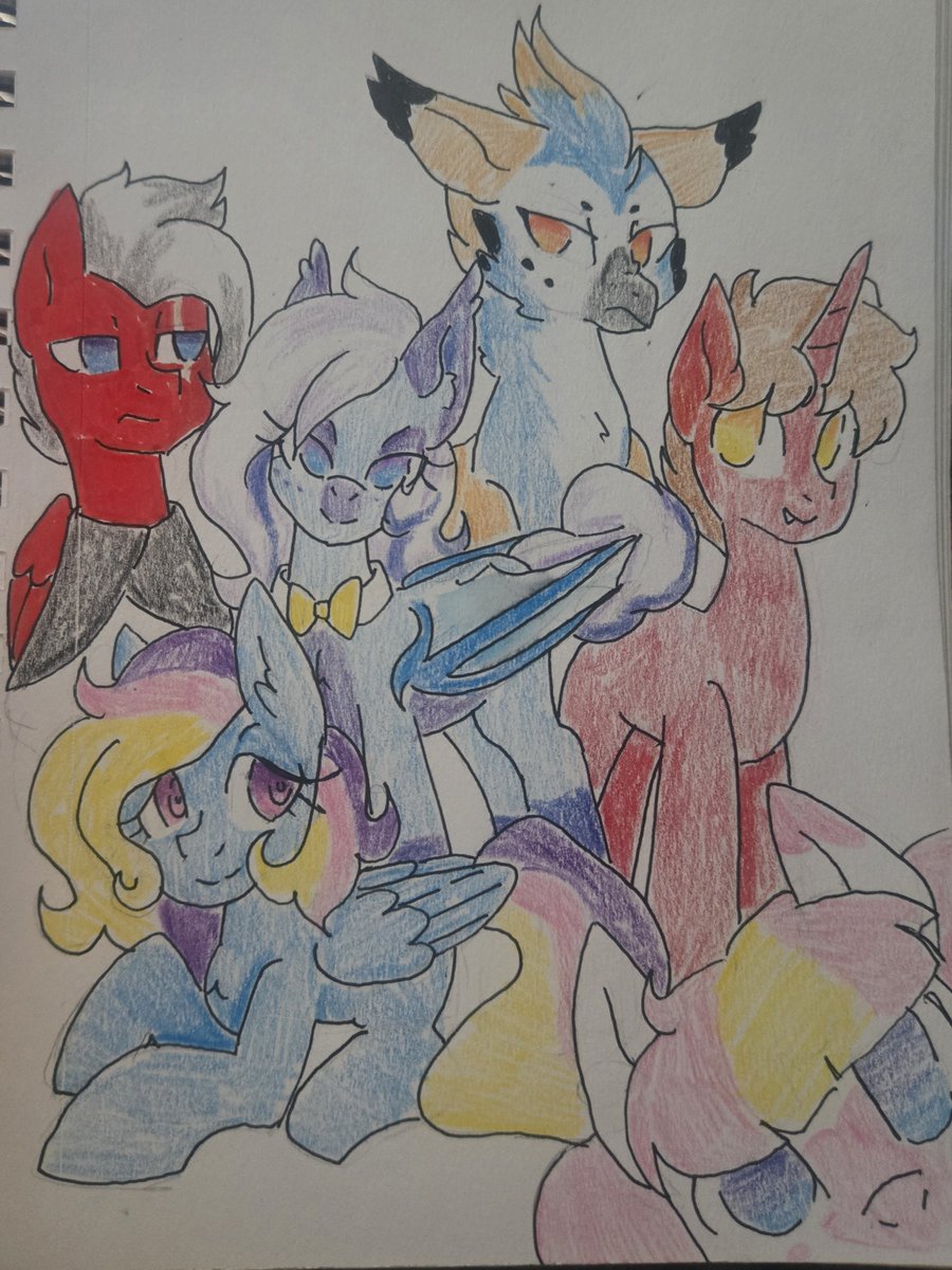 maysarthorde's tweet photo. Some more OCtober days!! I'm not giving up that easily. RAHHH. First one is my MLP D&amp;D party (@KillingKisa owns 2 of them, another friend owns 2 others). Second one is my space dragon named Vis! https://t.co/3aFpfWZ0eO