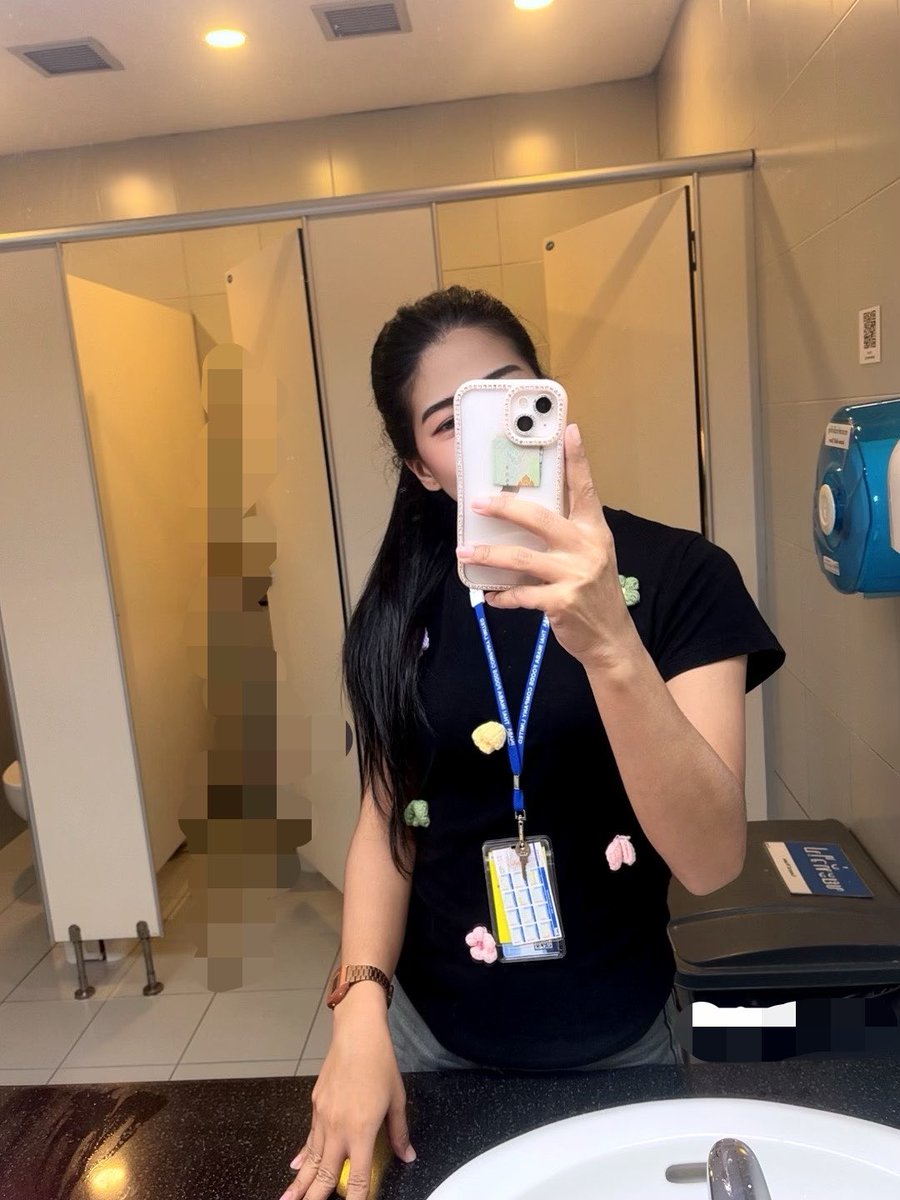 BaBy69tu's tweet photo. วันหยุด ที่ไม่ได้หยุด อยากหยุดมั่งจัง🙄 #นิคมเหมราช #หนองแค #สระบุรี https://t.co/go90ijHb4g