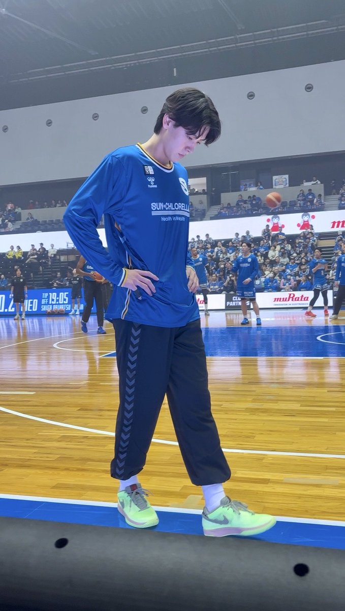 c5p_q's tweet photo. 相変わらず美しくて発光しておられました
#滋賀レイクス #駒沢颯 選手 https://t.co/wvsiFGoZ2K