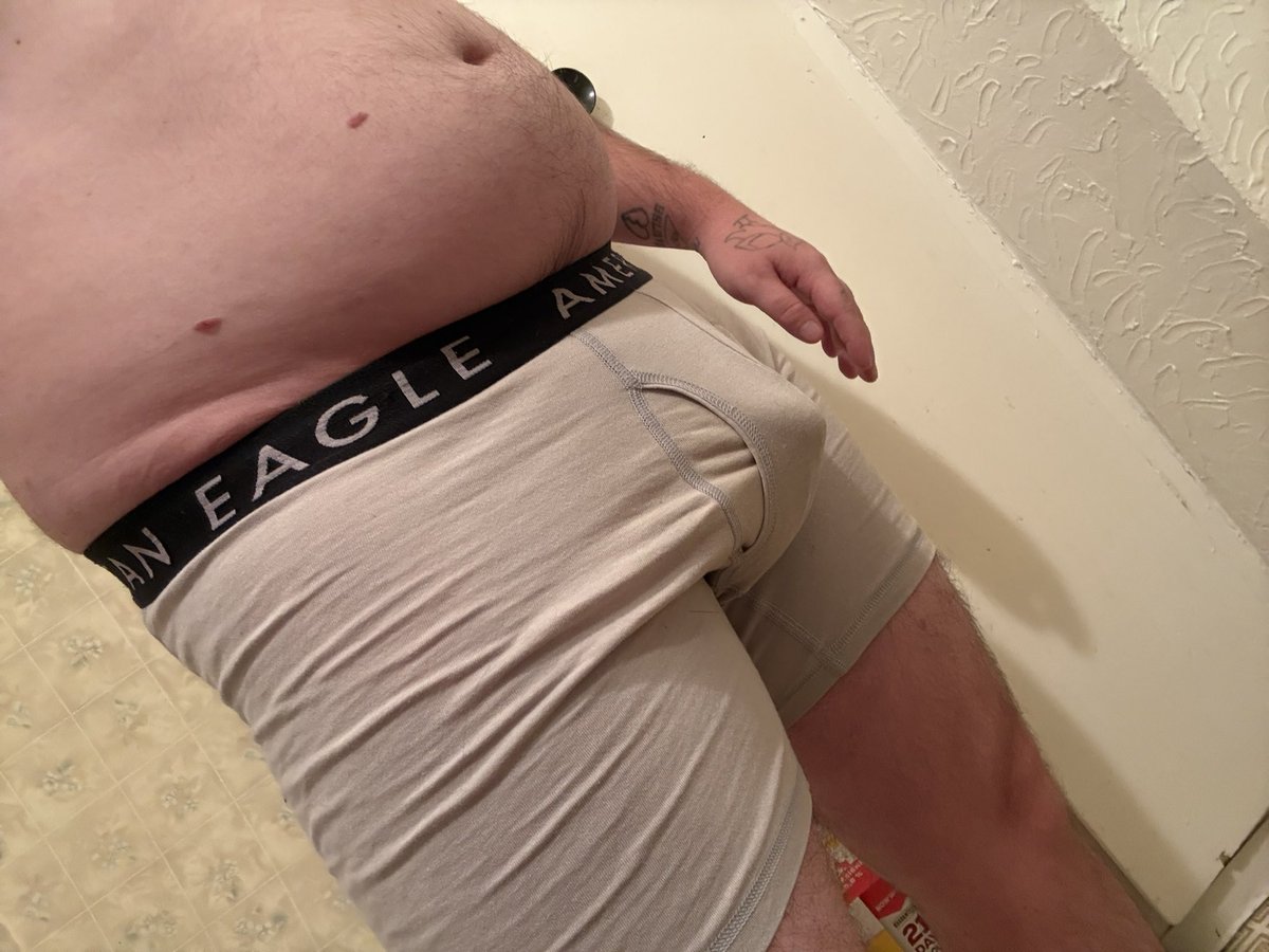 xxxsofakingfun's tweet photo. Bulge pic 😜
•
•
•
#gay #gaycub #chubbygay #gayxxx #gaynude https://t.co/ddecwpHMLn