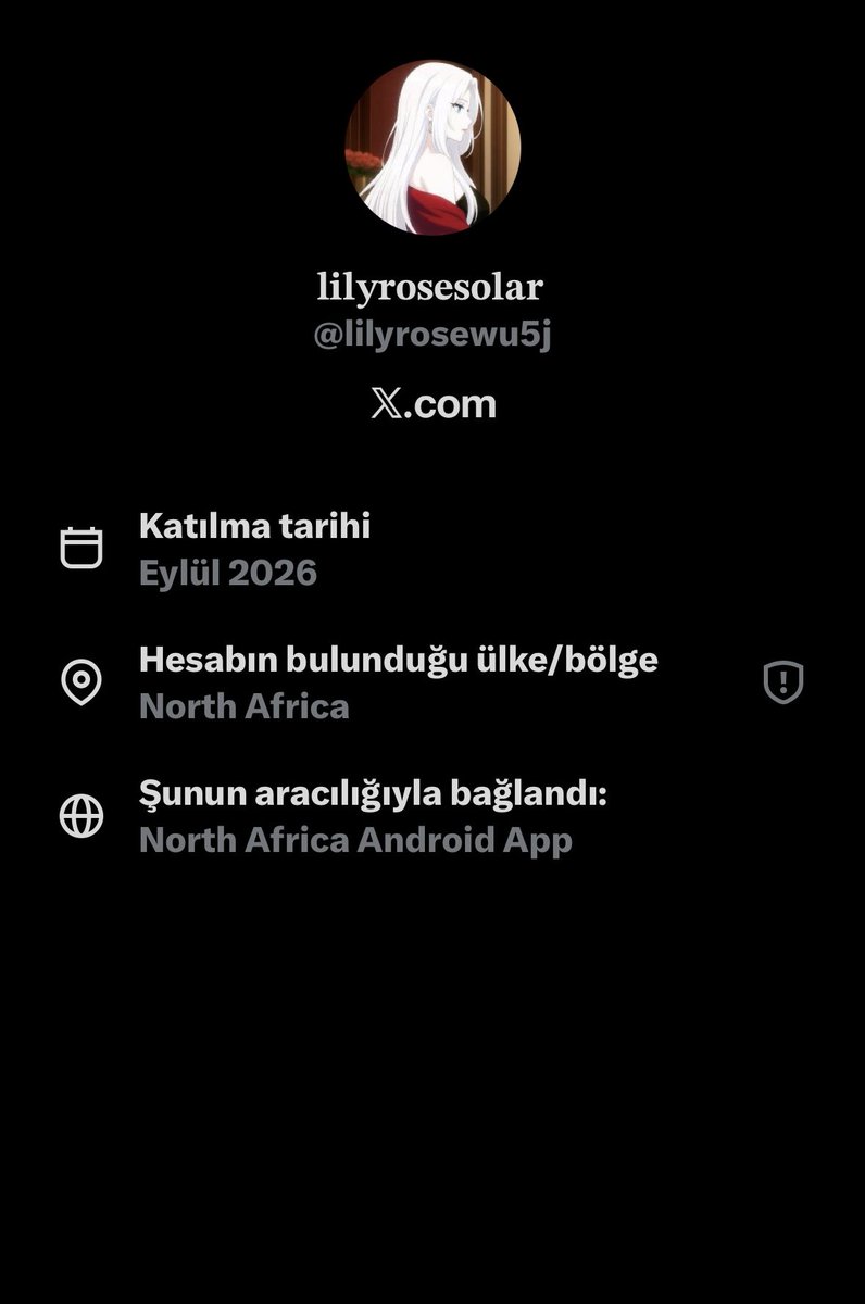 Mavisctg's tweet photo. @Luna4tth2 @rihameeeee Hepsi aynıni kişi https://t.co/0sDnRbRiq3