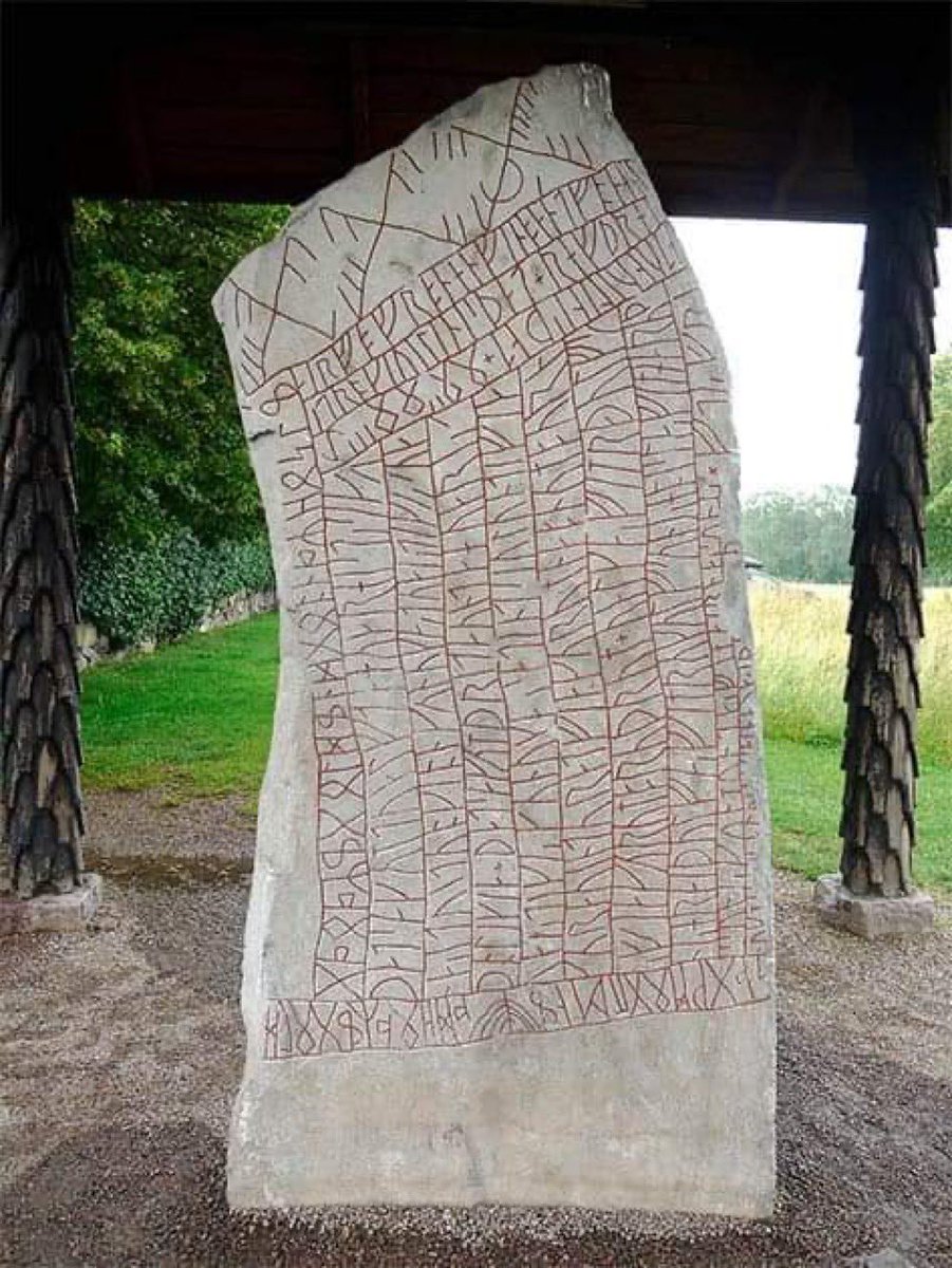 wisdomofnorth's tweet photo. A thousand years later, the runestones still speak. The Norse carved their names, deeds, and memories into stone.

#VikingHistory #Runestones #NorseHistory https://t.co/UfmHvpqJux