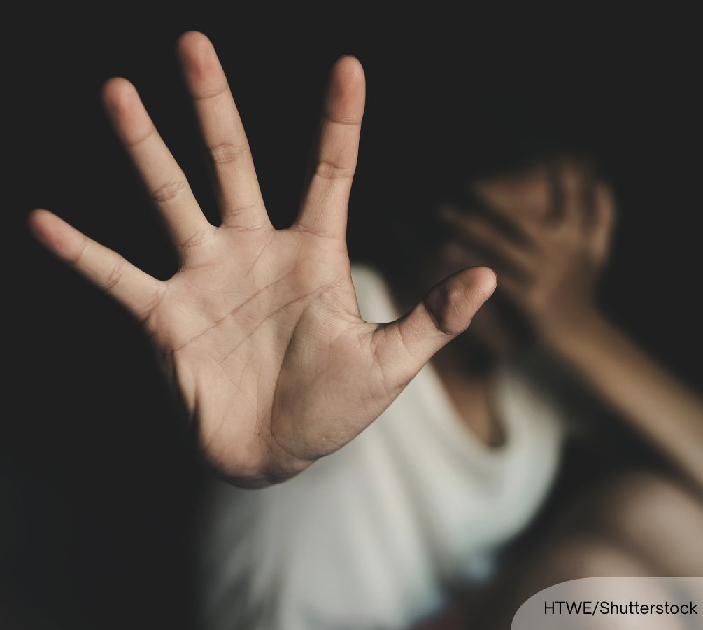 NewsBFM's tweet photo. Putrajaya has been urged to legally recognise femicide following a series of killings involving women and girls, including the death of a 16-year-old schoolgirl in Yong Peng, Johor.

Malaysia lacks a specific legal or statistical category for femicide, making systematic monitoring necessary to identify patterns and guide prevention efforts, the Women's Aid Organisation said.

🧵1