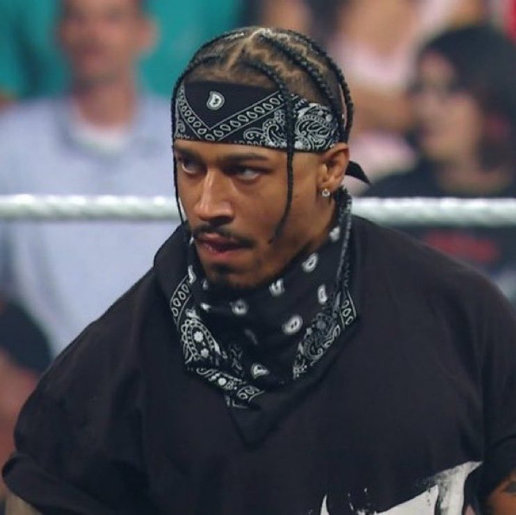 DiscussingWrsln's tweet photo. Carmelo Hayes joining 946 was reportedly part of WWE’s plans from the faction’s very beginning. 

WWE is also planning to add another female member to the group in the coming weeks.

(Source: SeIfModeDW) https://t.co/4JoMGbiAD4