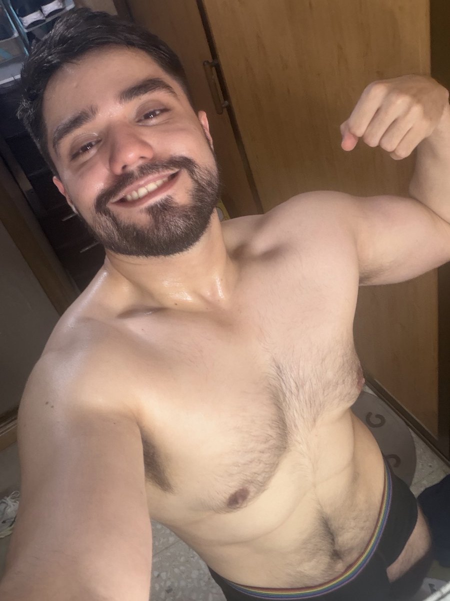 DanielFelix20's tweet photo. Sudadito 💦 https://t.co/CO4Vm78uVB