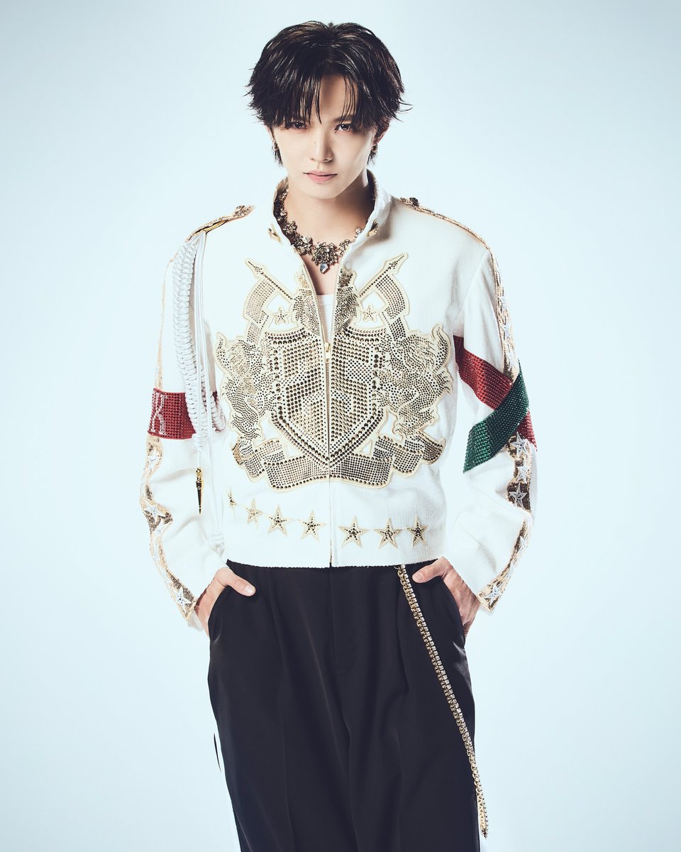 EXILE_Staff's tweet photo. 𝐄𝐗𝐈𝐋𝐄 𝐏𝐀𝐑𝐓𝐘 𝐓𝐔𝐍𝐄 - 𝐁𝐄𝐒𝐓 𝐒𝐄𝐋𝐄𝐂𝐓𝐈𝐎𝐍 -
（𝟐𝟓𝐭𝐡 𝐀𝐧𝐧𝐢𝐯𝐞𝐫𝐬𝐚𝐫𝐲 𝐃𝐞𝐥𝐮𝐱𝐞 𝐄𝐝𝐢𝐭𝐢𝐨𝐧）
- 𝐍𝐞𝐰 𝐀𝐫𝐭𝐢𝐬𝐭 𝐏𝐡𝐨𝐭𝐨 -

#佐藤大樹

2027/1/1 Release
▼PARTY TUNE - BEST SELECTION -（25th Anniversary Deluxe Edition）
��https://t.co/bvboDCjixd

ーーー

#EXILE25年の集大成
いよいよ熱狂のステージへ🔥

EXILE 25th ANNIVERSARY BEST LIVE
LDH PERFECT YEAR 2026 開催！

🗓️11/14(土)15(日)  
      ベルーナドーム(埼玉)
🗓️12/5(土)6(日) 
      京セラドーム(大阪)

🎫一般販売受付中
・ticketbook
https://t.co/VOD49rEiOo
・ローチケ
https://t.co/b2DbxmuSHW
・ぴあ
https://t.co/yi19Irubuy
・e+
https://t.co/5DEqPuD7iy

#EXILE25th
#EXILE_25thANNIVERSARY
#EXILE25年の集大成
#EXILE_PARTYTUNE