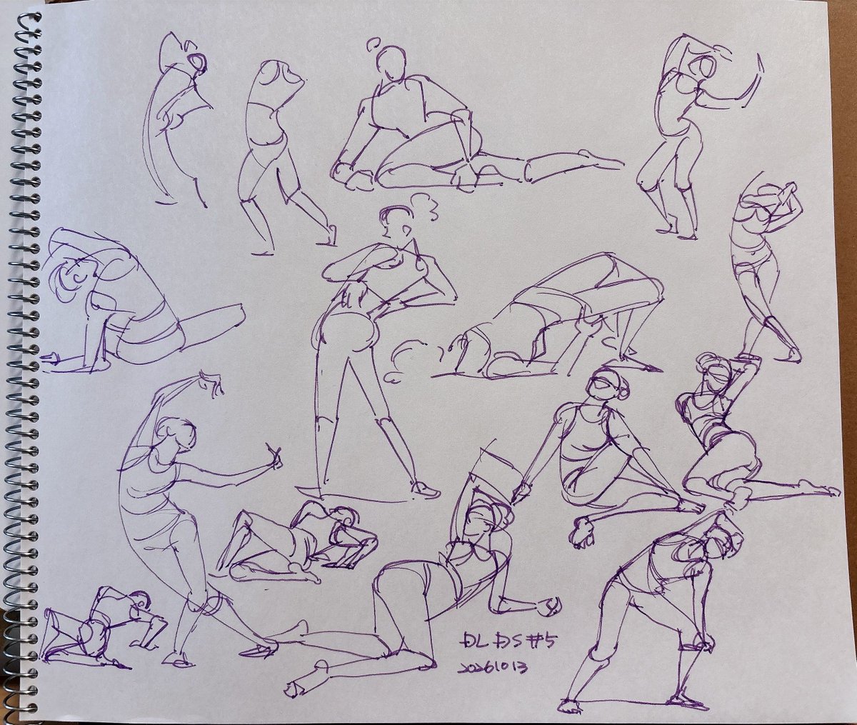 Fgmenur's tweet photo. DLDS05
クロッキー始めたころ、このリファレンスが全く描けなくて嘆いていたけど、あれから5年
成長した…!
とにかく関節の向きが分かるだけでも全然違うし、人体は上半身と下半身をビッグシェイプや図形として捉えると描ける!(嬉)
#gesturedrawing #日々描く #figuredrawing https://t.co/q3R7cNrNJ3